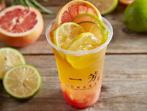 　一芳水果茶火爆市场人人喜爱
